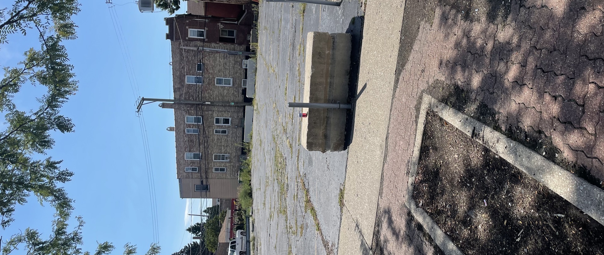 6045 W Cermak Road, Cicero, IL 60804