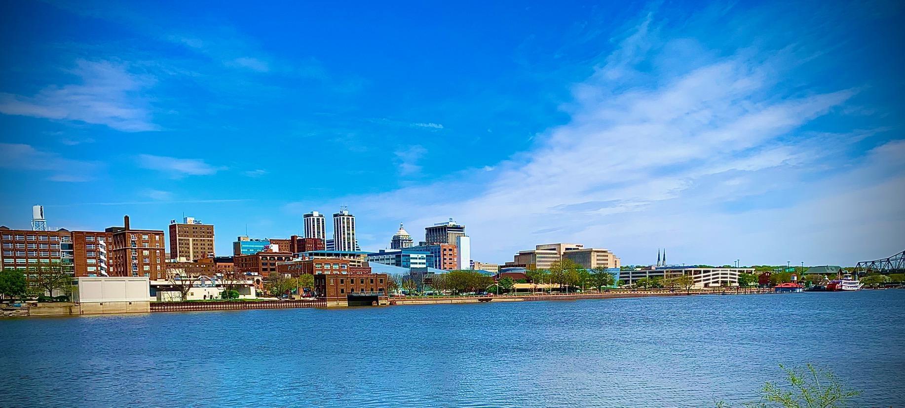 330 SW Water Street, Peoria, IL 61601