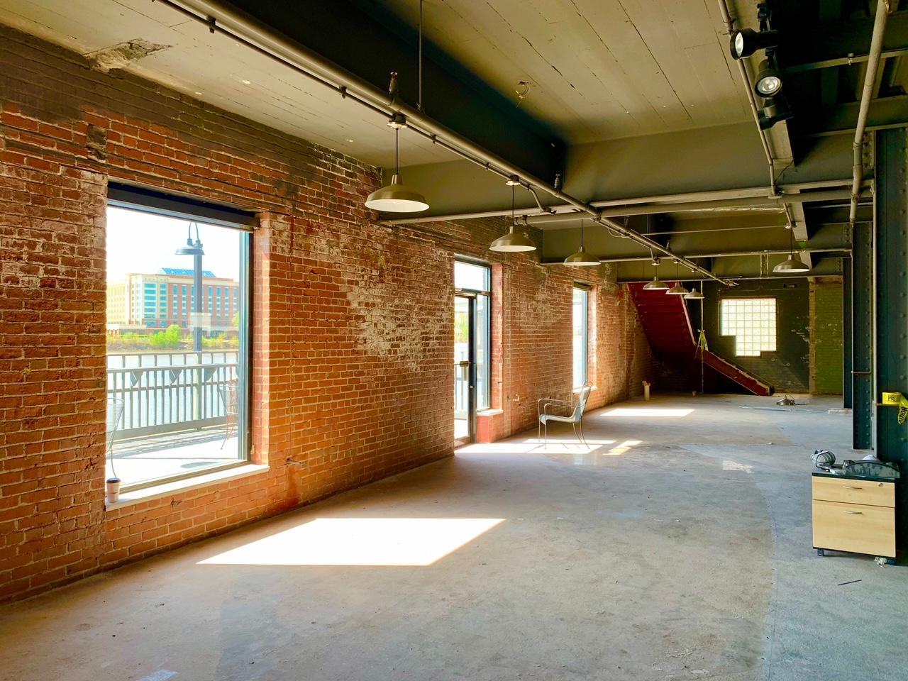 330 SW Water Street, Peoria, IL 61601