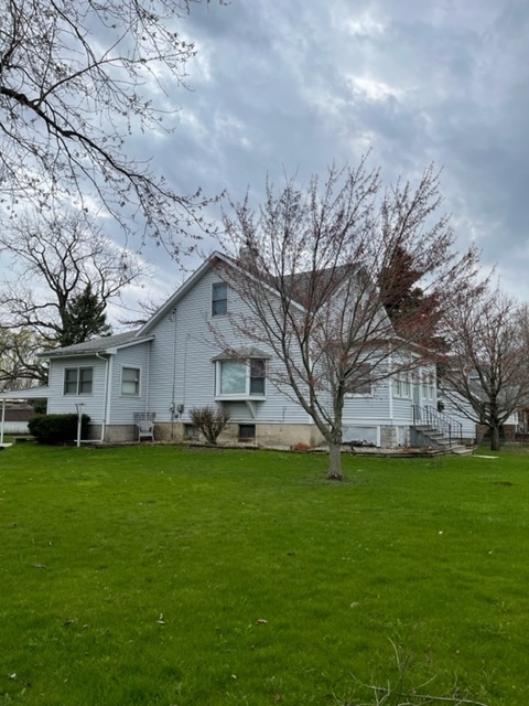 701 W Oak Street, Fairbury, IL 61739