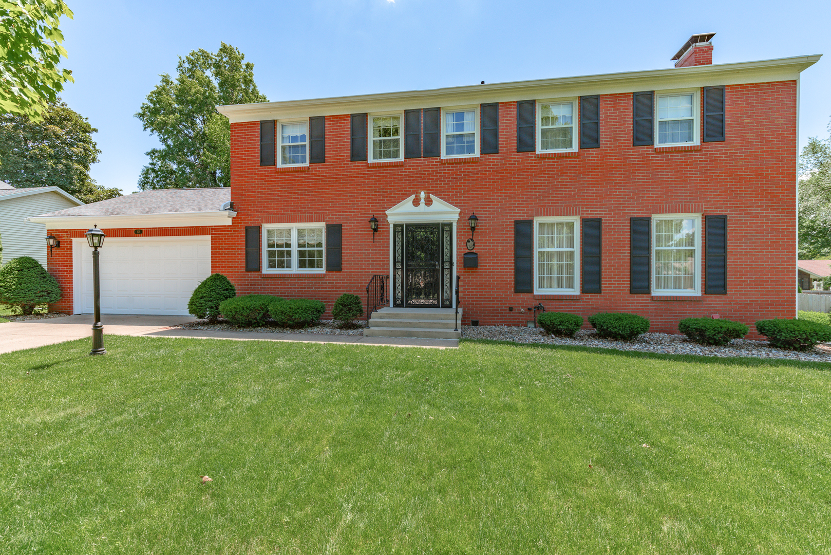 209 Imperial Drive, Bloomington, IL 61701