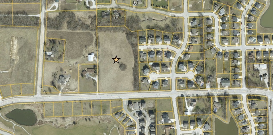 00 Fox Creek Road, Bloomington, IL 61704