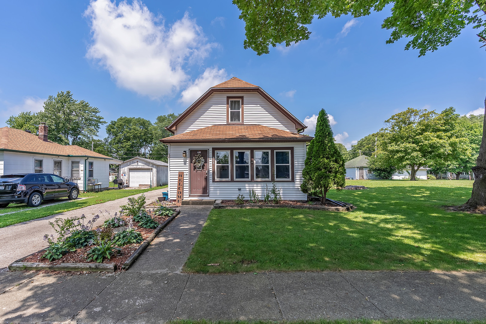 208 E Oak Street, Chatsworth, IL 60921