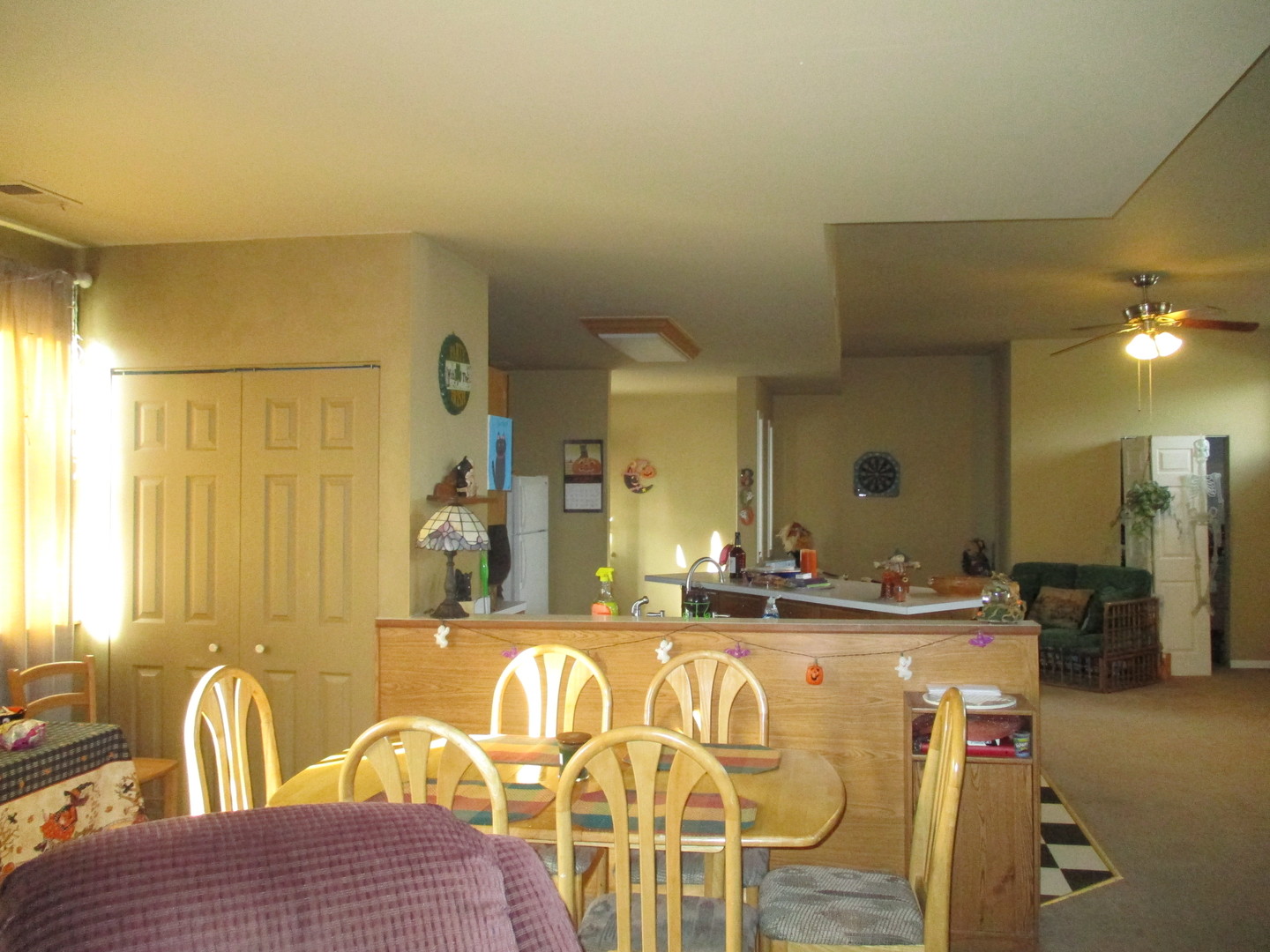 220 Honey Lake Court, North Barrington, IL 60010