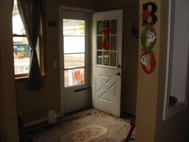 220 Honey Lake Court, North Barrington, IL 60010