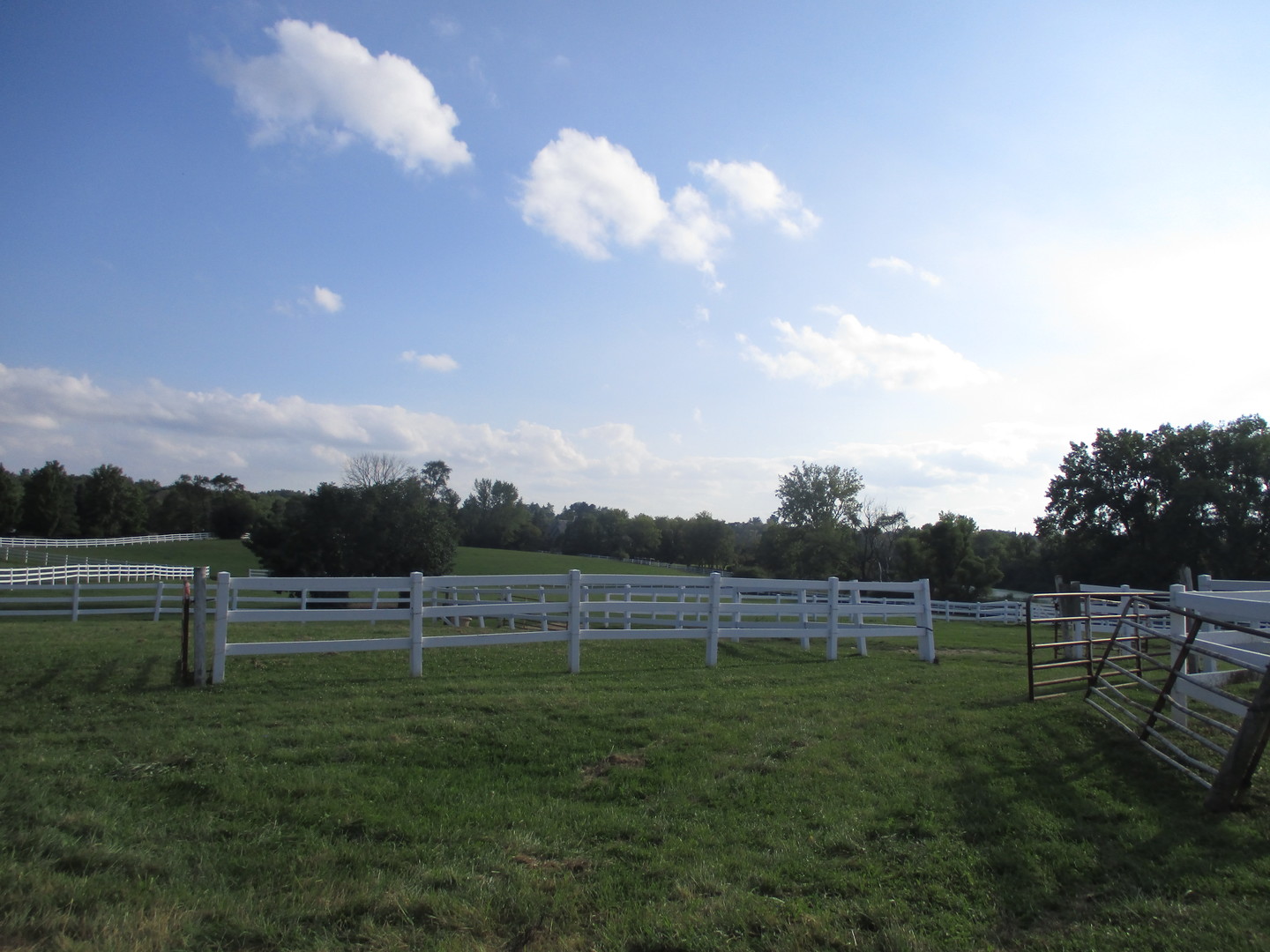 120 Grassmere Court, North Barrington, IL 60010