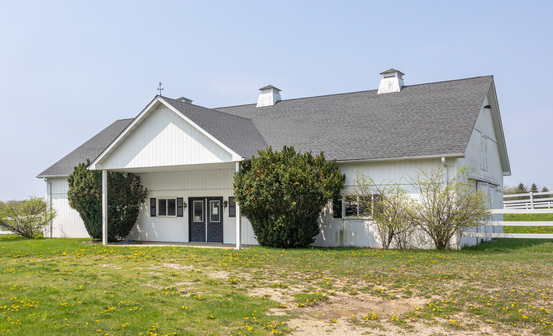 120 Grassmere Court, North Barrington, IL 60010