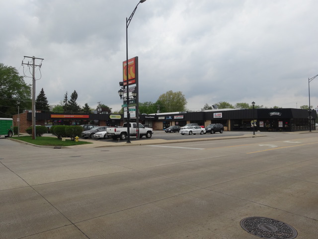 420 N York Street, Elmhurst, IL 60126