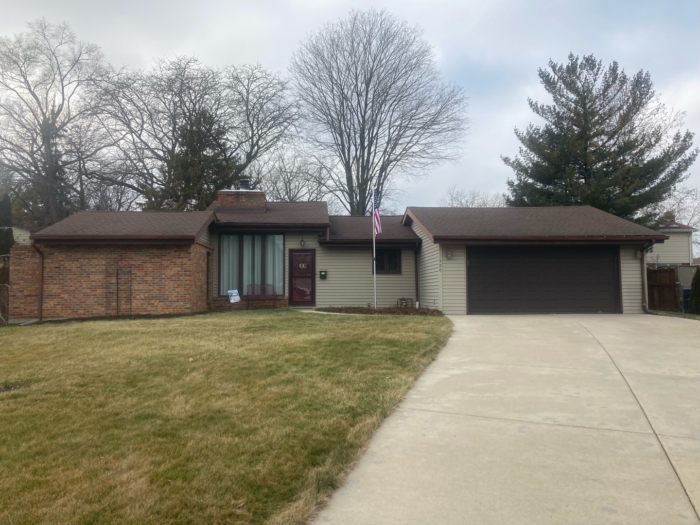 400 Campus Circle, Waukegan, IL 60085