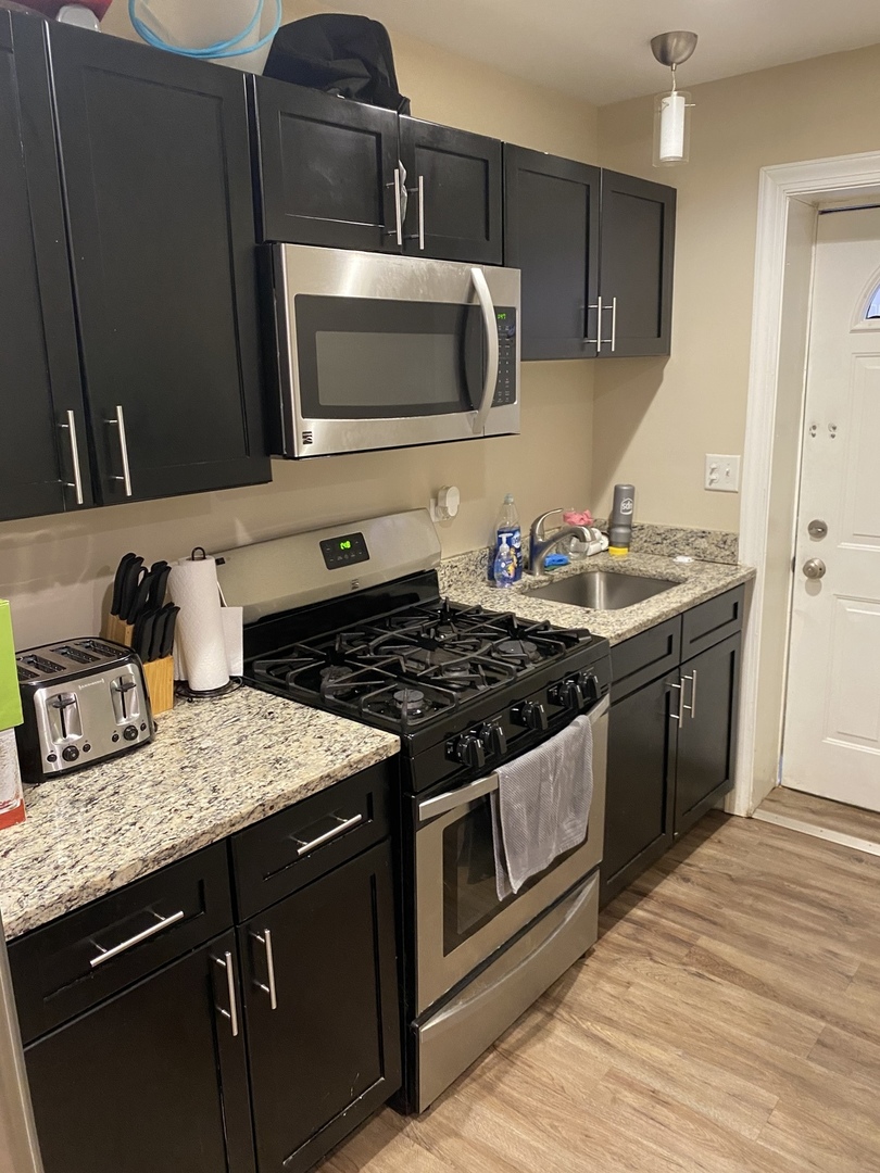 5434 W 25th Street, Cicero, IL 60804