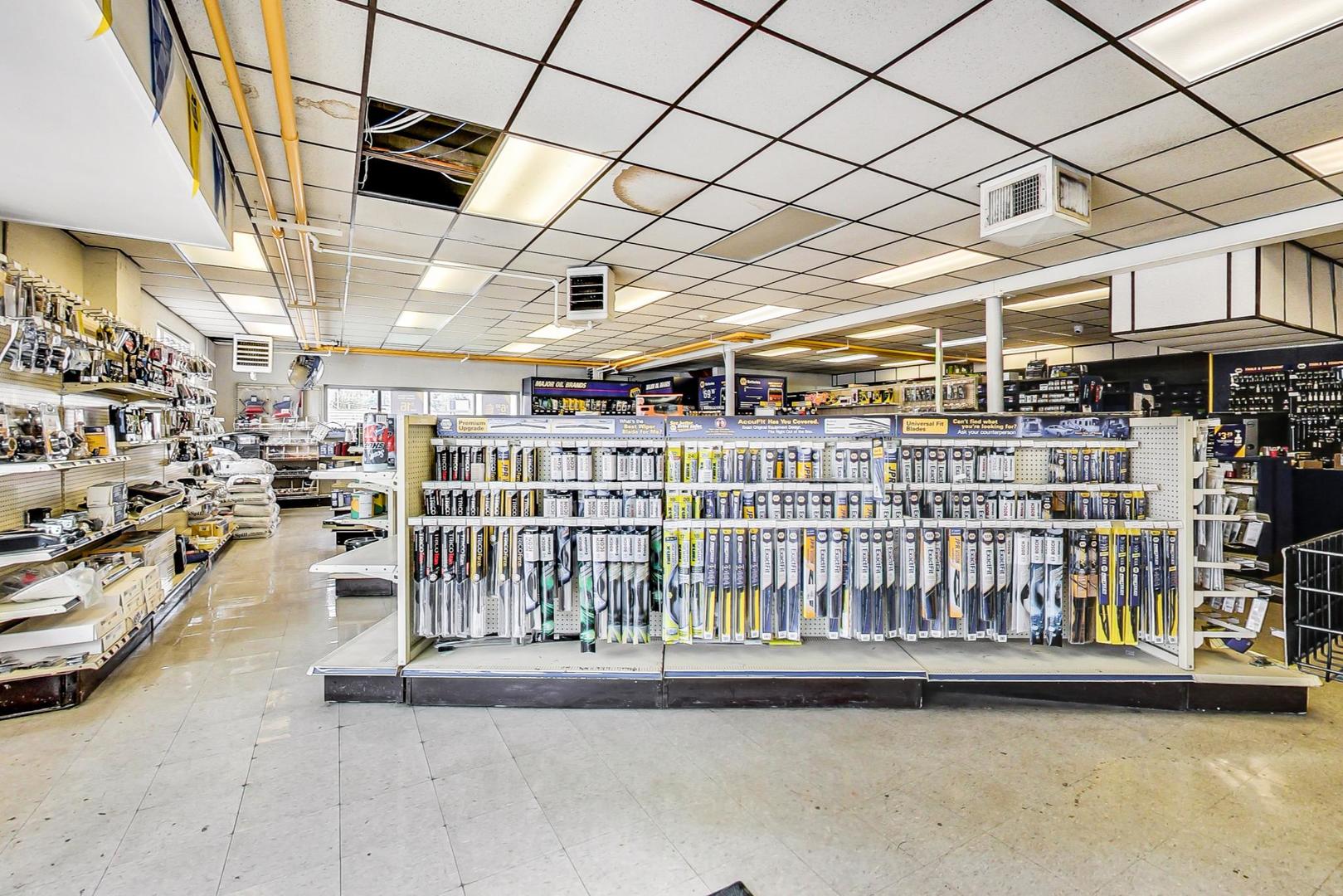 2275 Sheridan Road, Zion, IL 60099