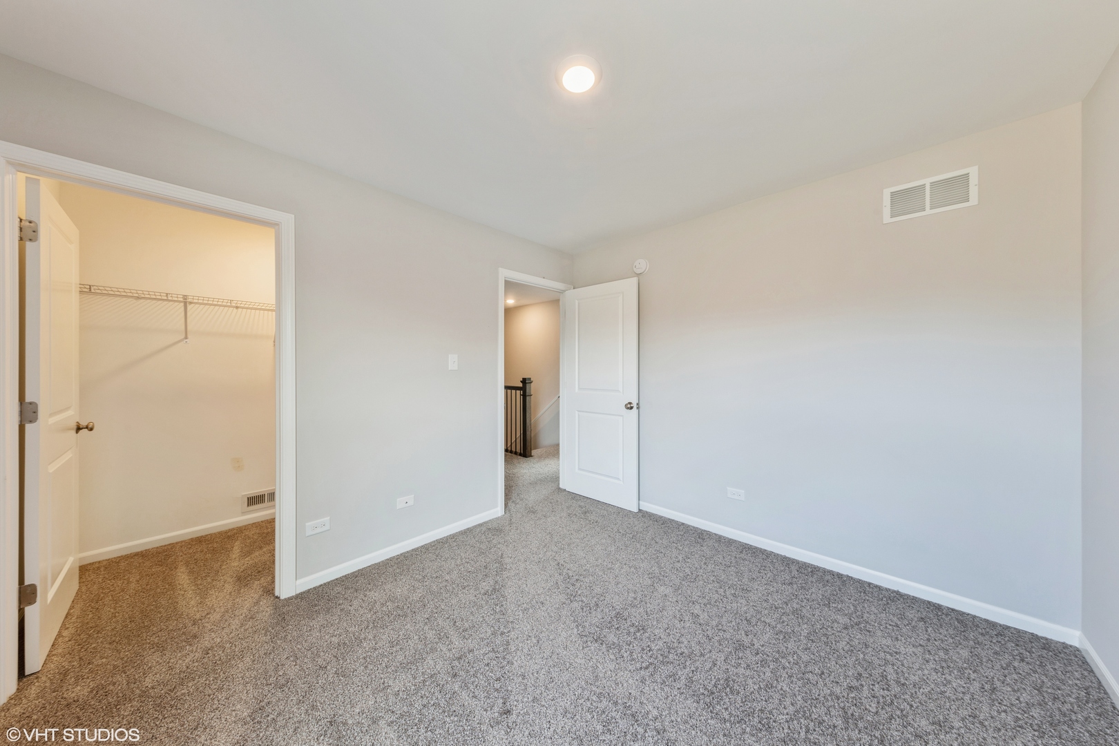 200 Crystal Lane, Steger, IL 60475