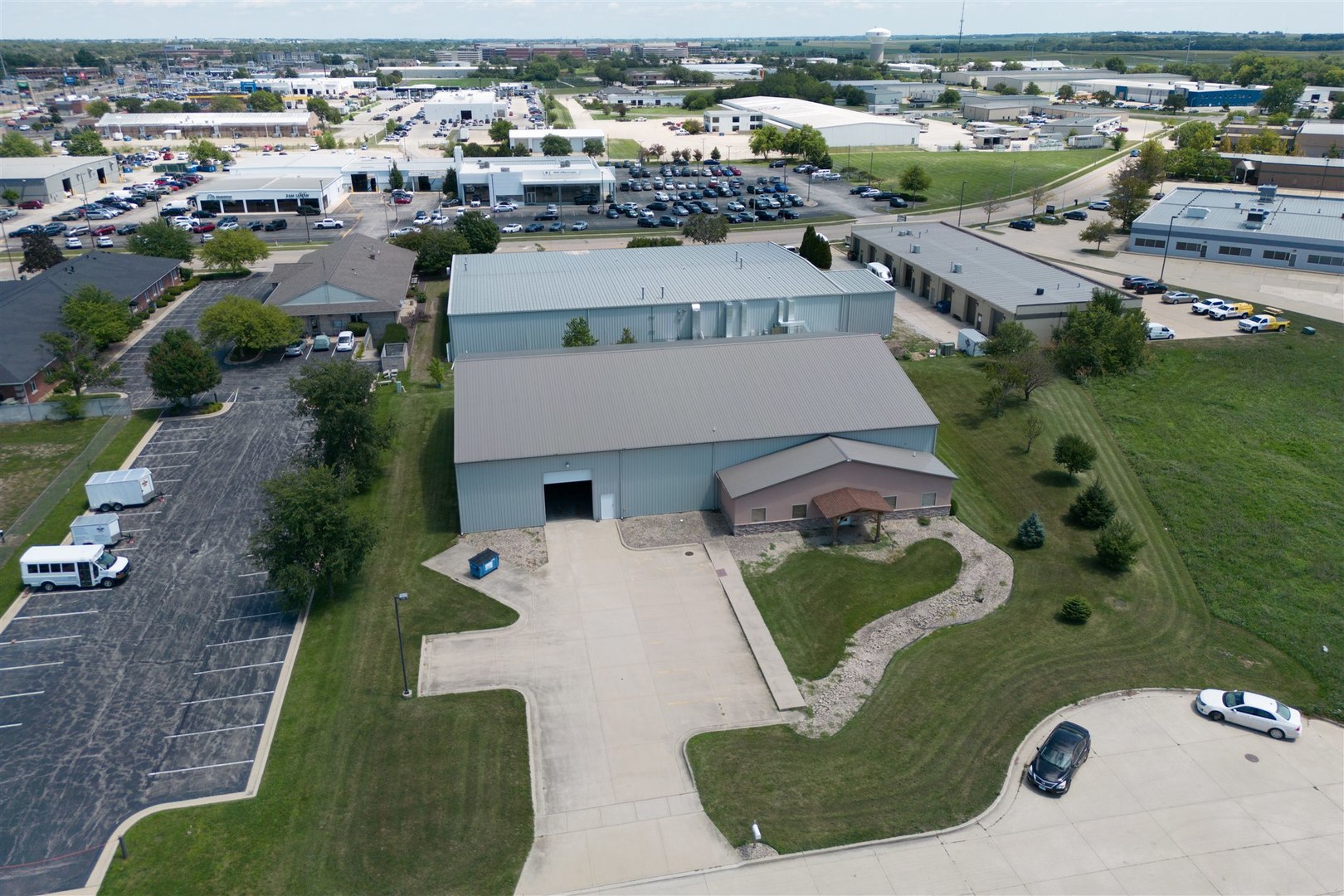 10 Finance Drive, Bloomington, IL 61704