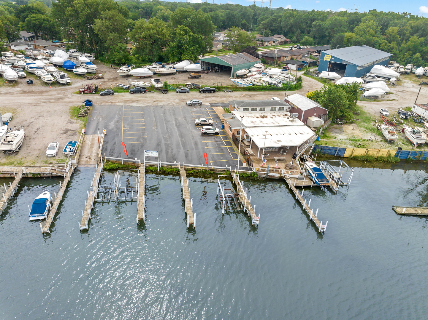 14042 S Croissant Drive, Burnham, IL 60633