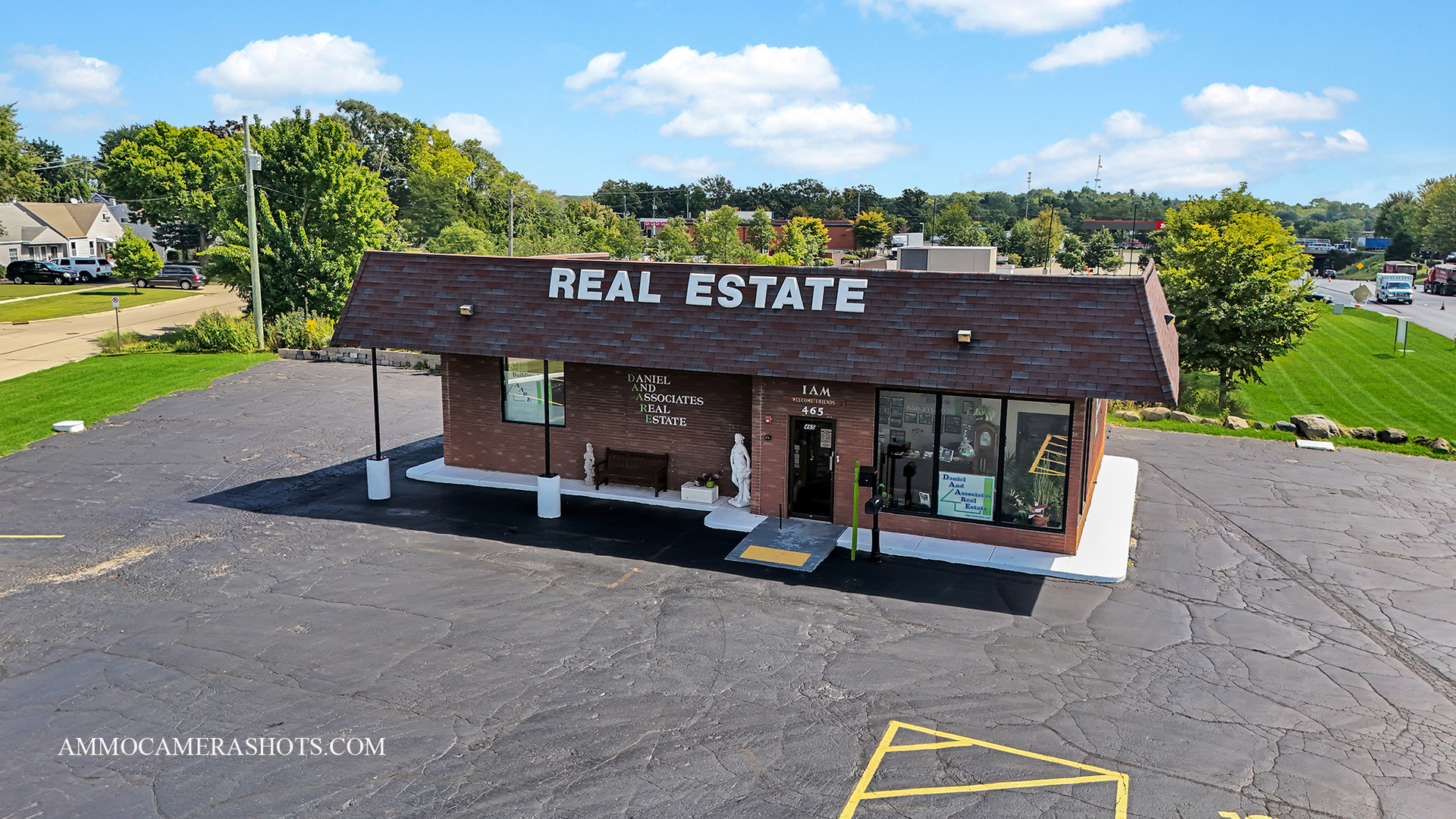 465 E Roosevelt Road, West Chicago, IL 60185