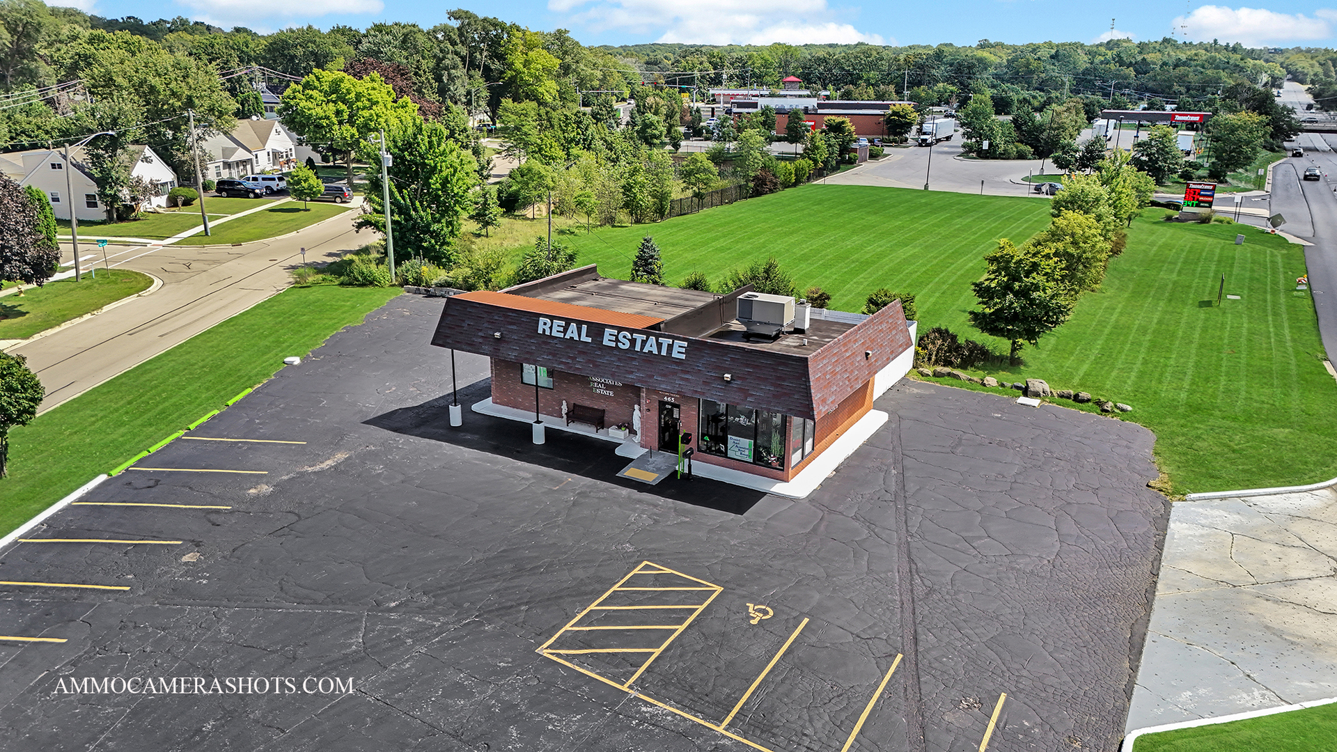 465 E Roosevelt Road, West Chicago, IL 60185