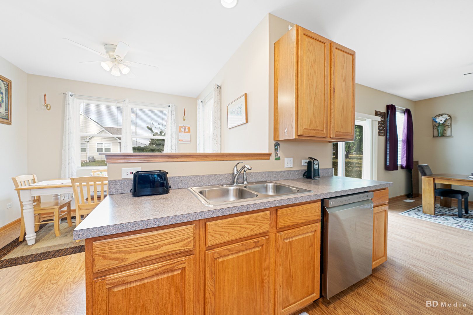 2508 Meer Park Court, Crest Hill, IL 60403