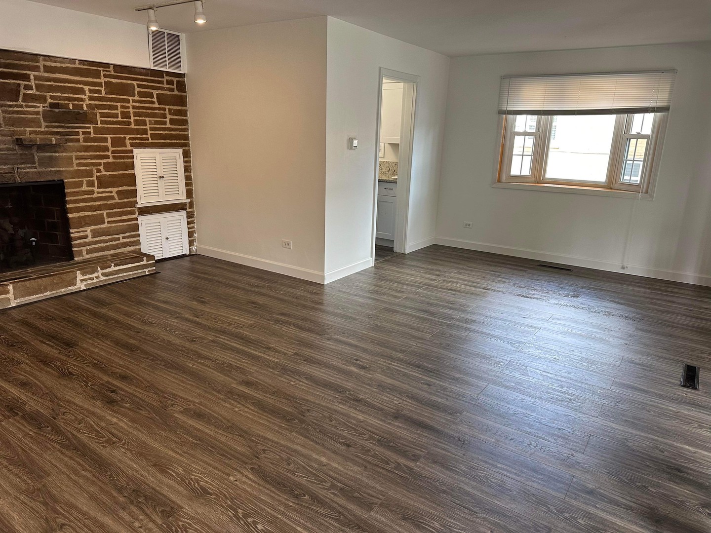 817 Goodwin Drive, Park Ridge, IL 60068