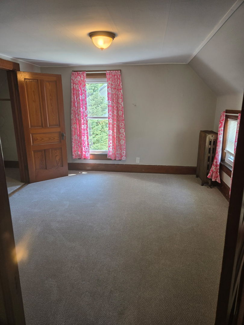 616 N Pleasant Street, Princeton, IL 61356