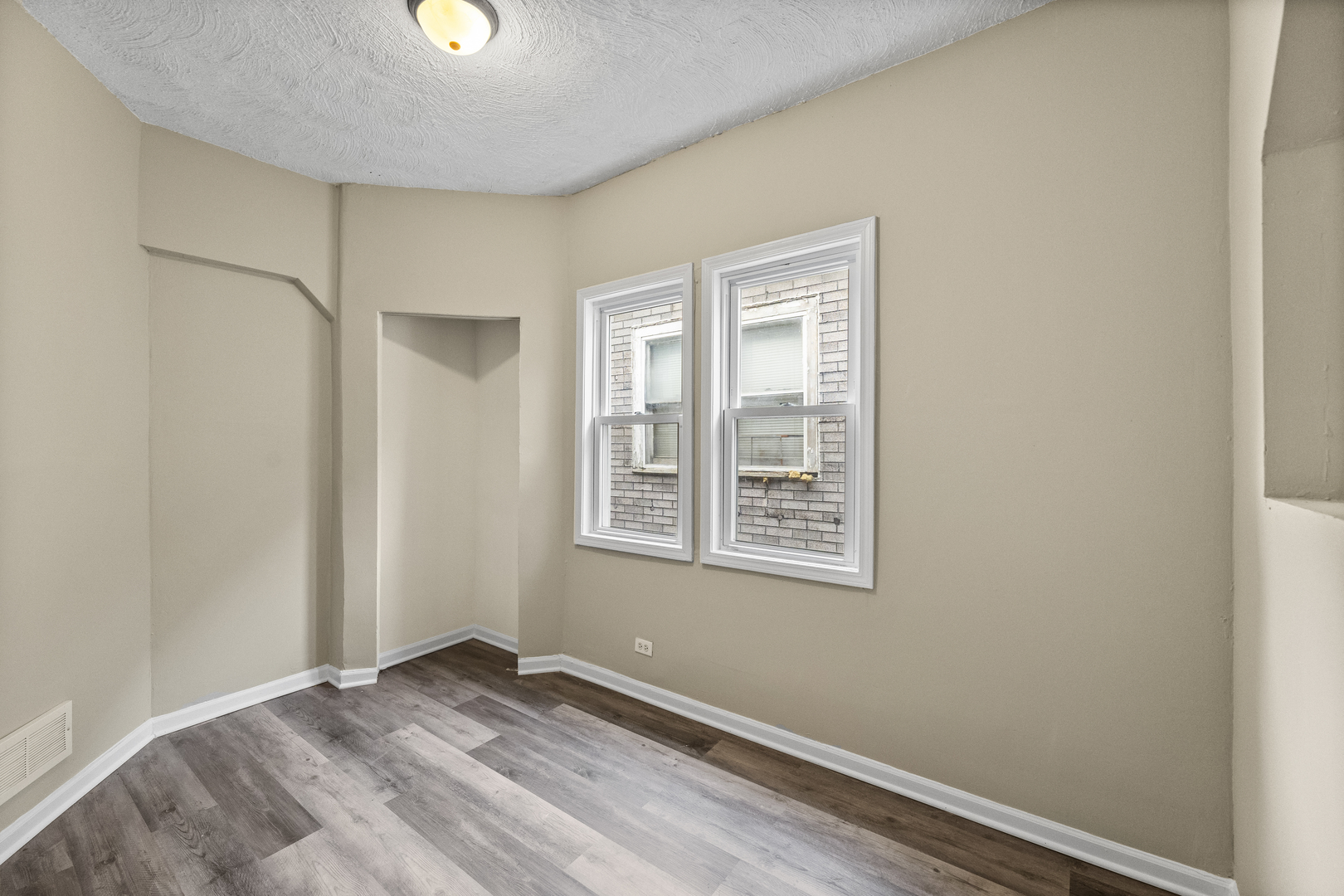503 W 81st Street, Chicago, IL 60620
