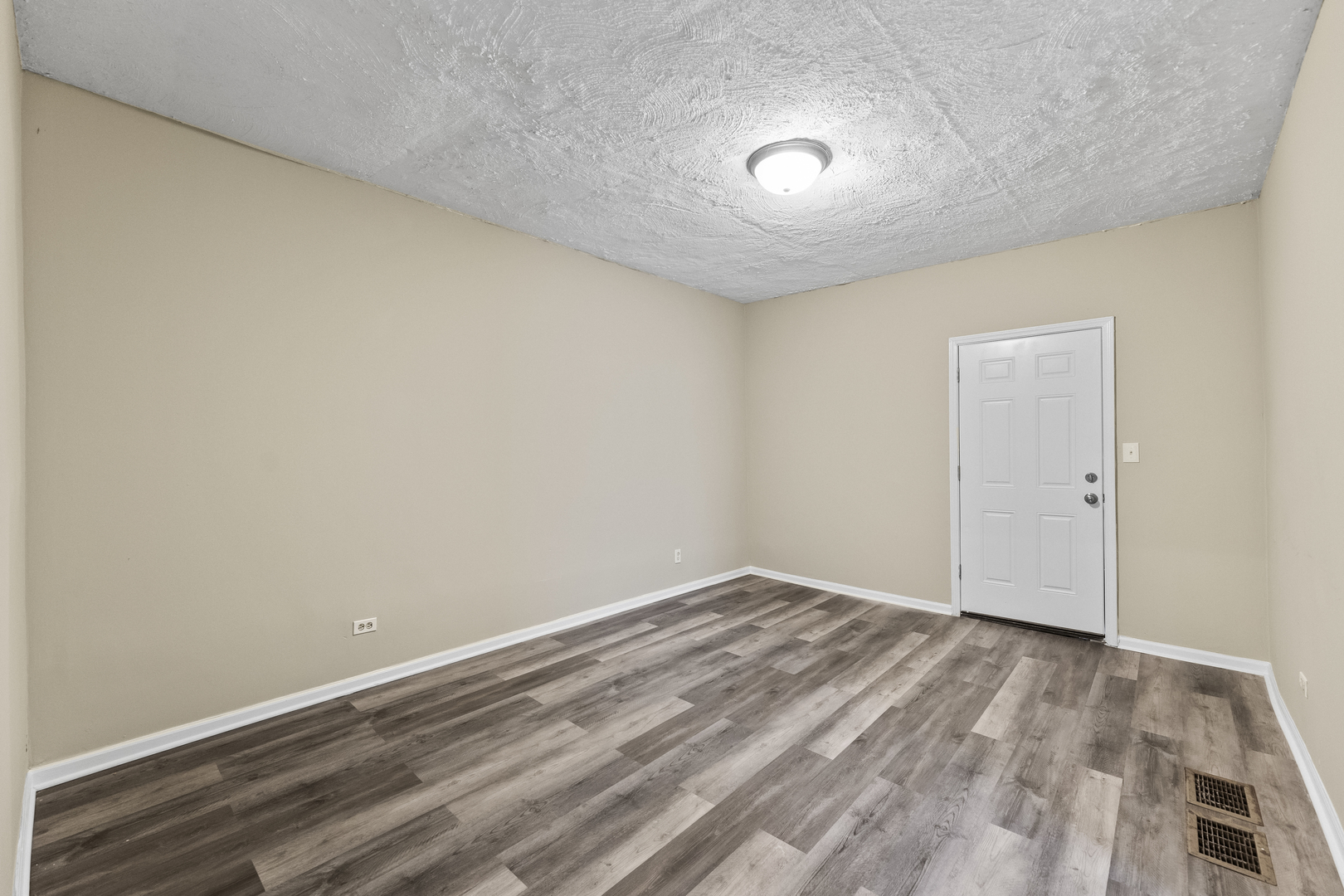 503 W 81st Street, Chicago, IL 60620