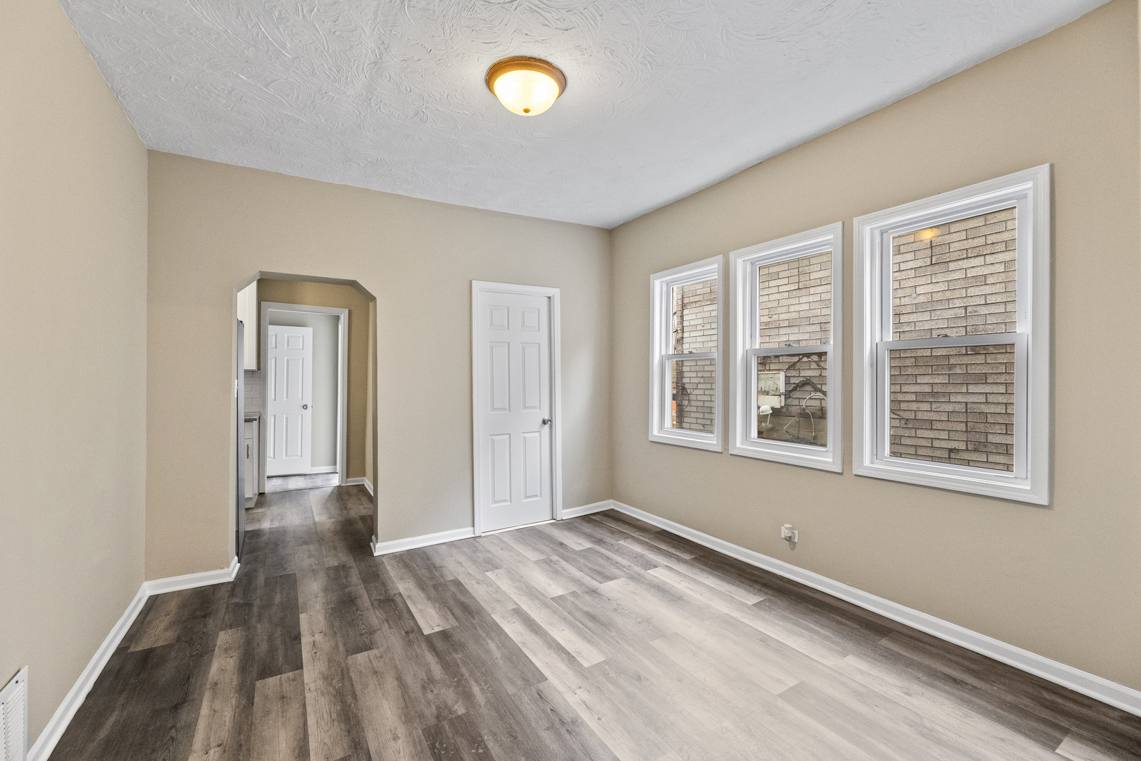 503 W 81st Street, Chicago, IL 60620