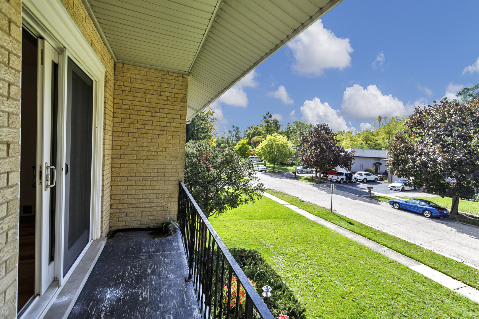 31 Green Oaks Drive #B, Crystal Lake, IL 60014
