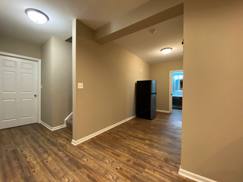 2428 Ridgewood Court, Aurora, IL 60502