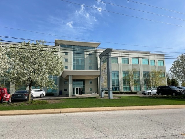 3330 W 177th Street #2E, Hazel Crest, IL 60429