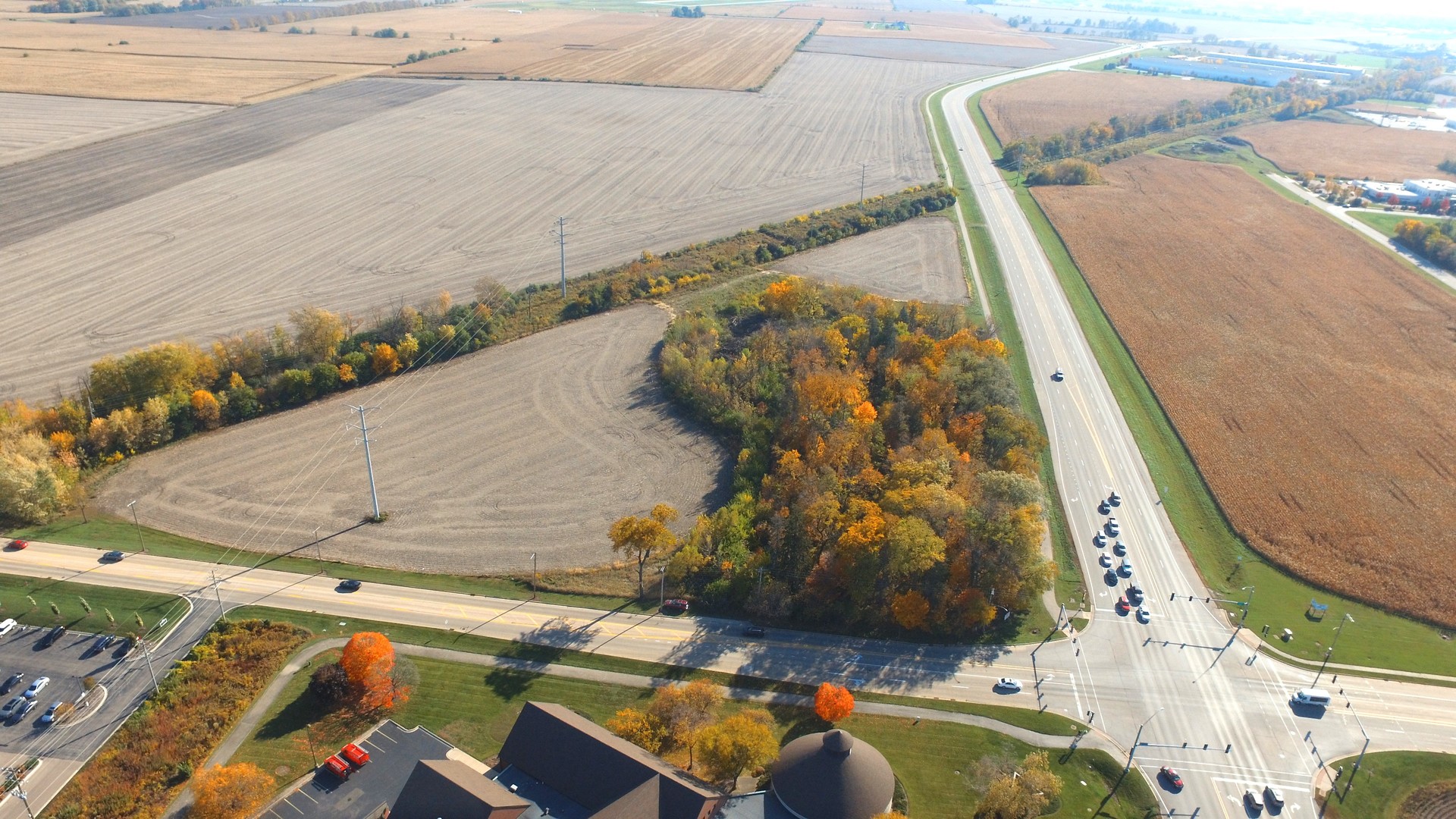 1452 Bethany Road, Sycamore, IL 60178