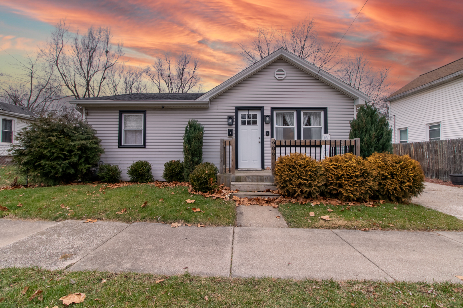 906 N Morris Avenue, Bloomington, IL 61701