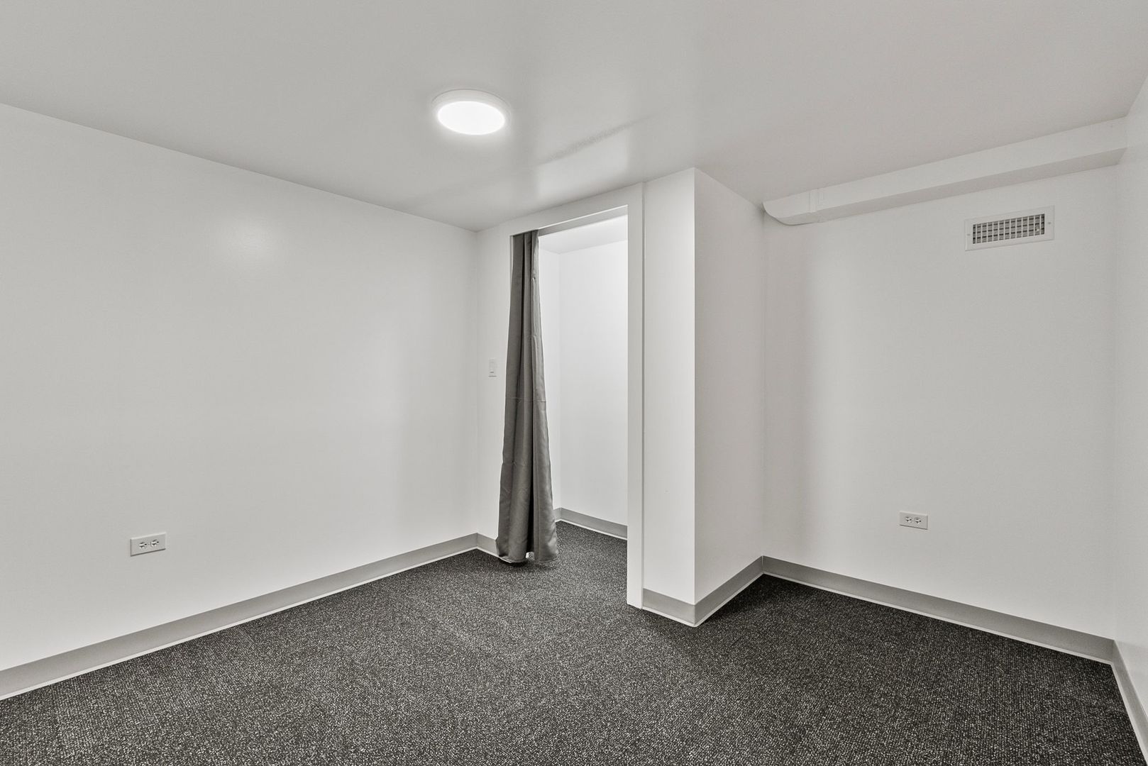 9559 Kilpatrick Avenue, Oak Lawn, IL 60453