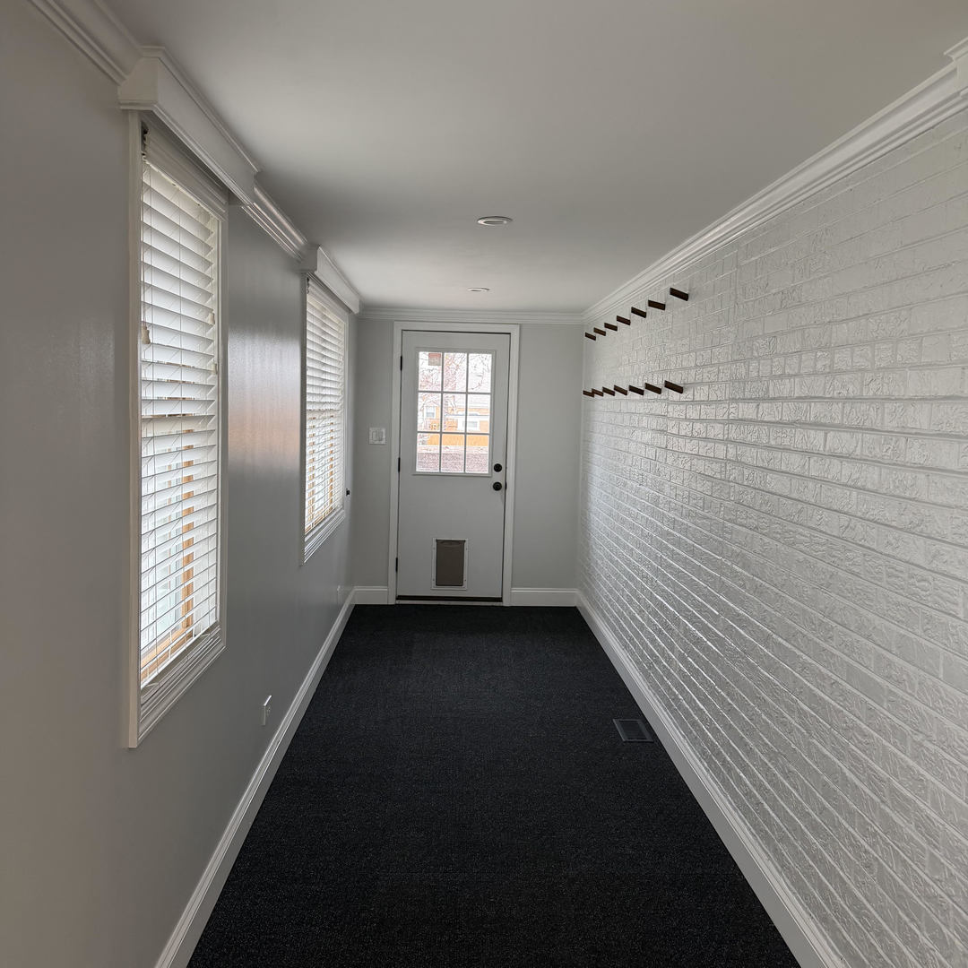 9559 Kilpatrick Avenue, Oak Lawn, IL 60453