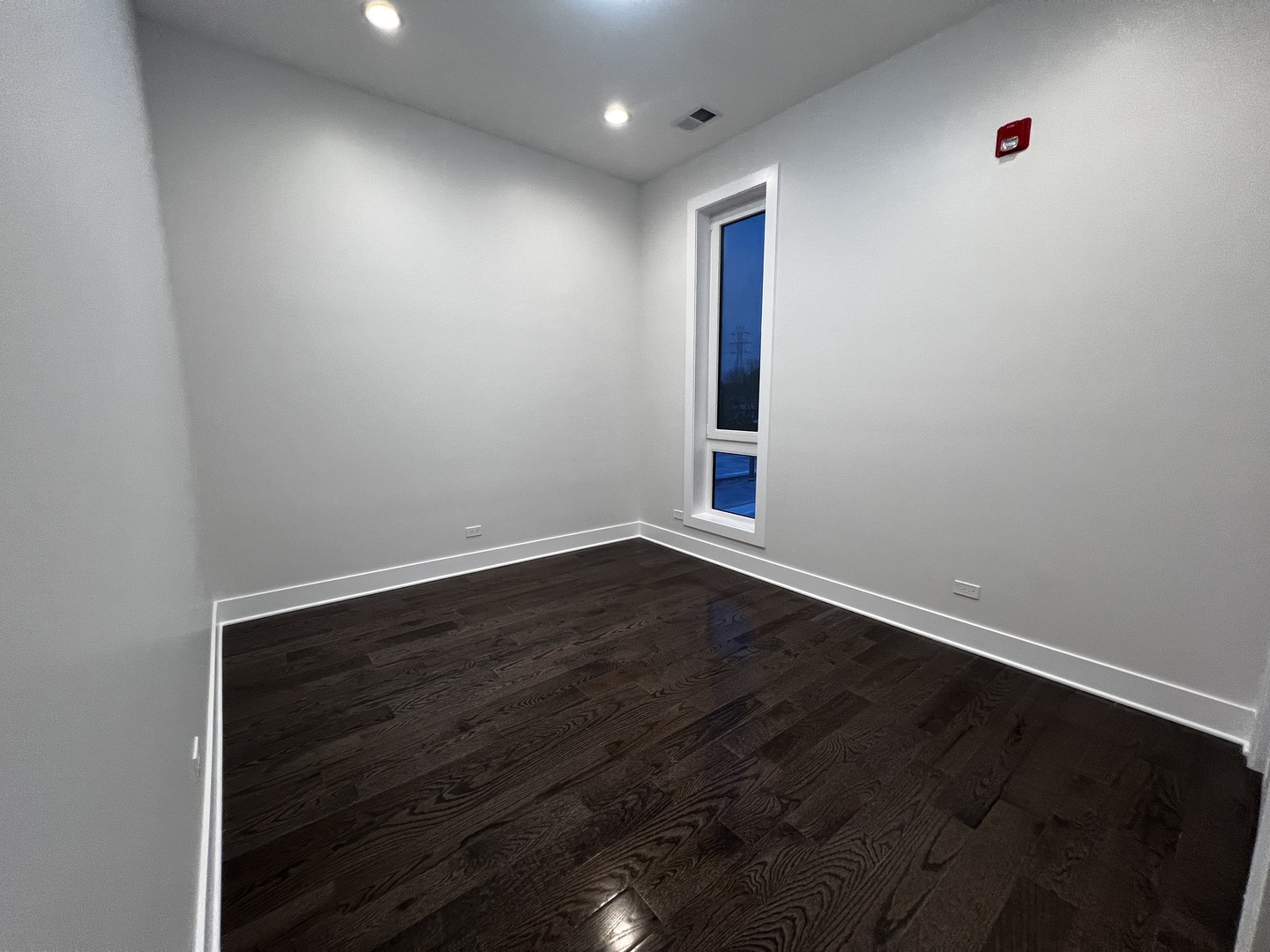 4819 Main Street #203, Skokie, IL 60077