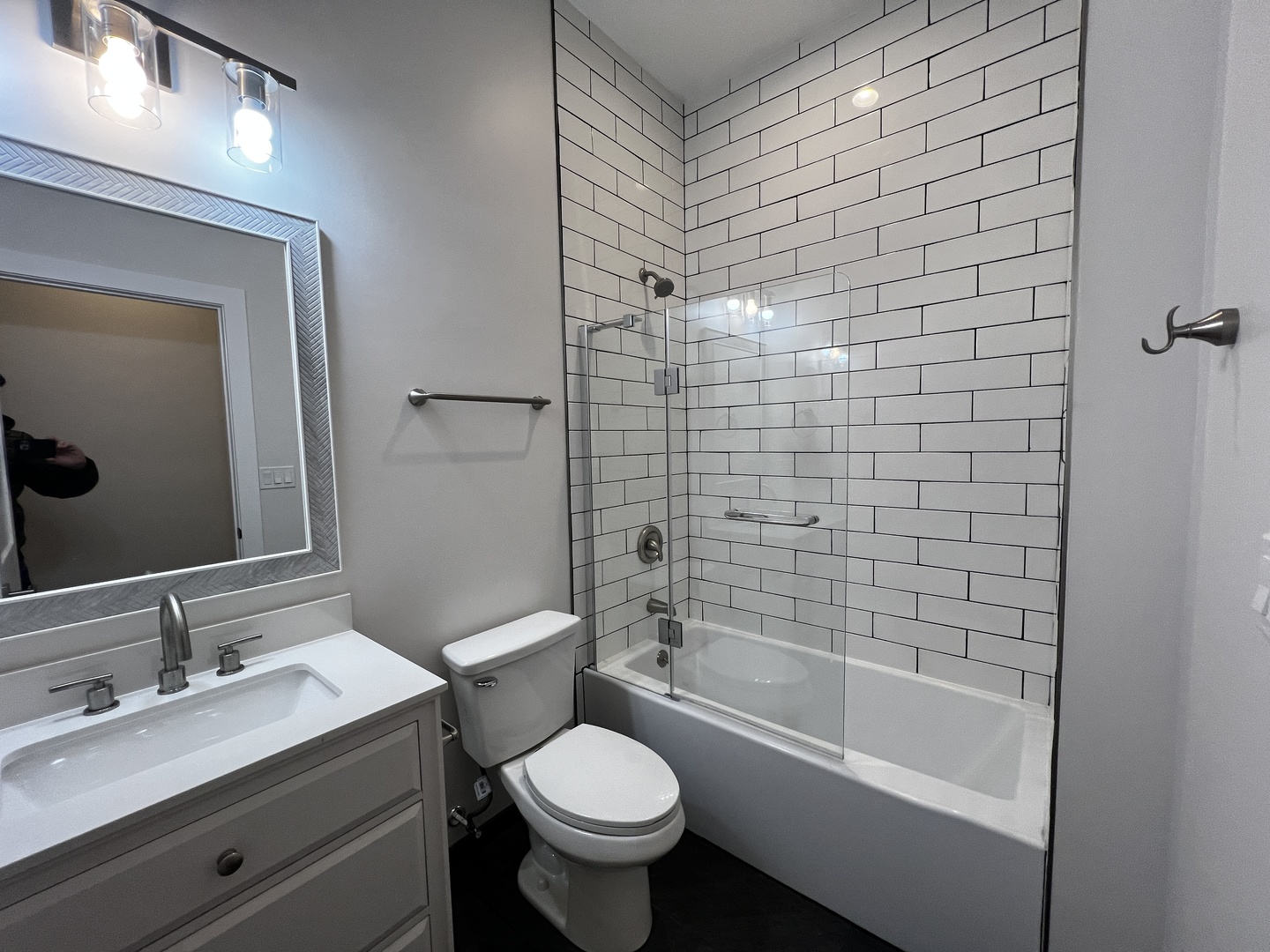 4819 Main Street #203, Skokie, IL 60077