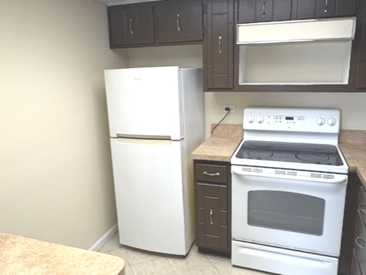 820 Elder Road #C115, Homewood, IL 60430