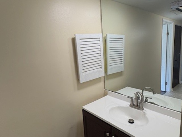 820 Elder Road #C115, Homewood, IL 60430