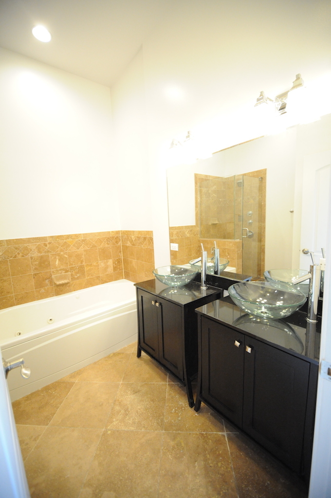 2903 W Irving Park Road, Chicago, IL 60618