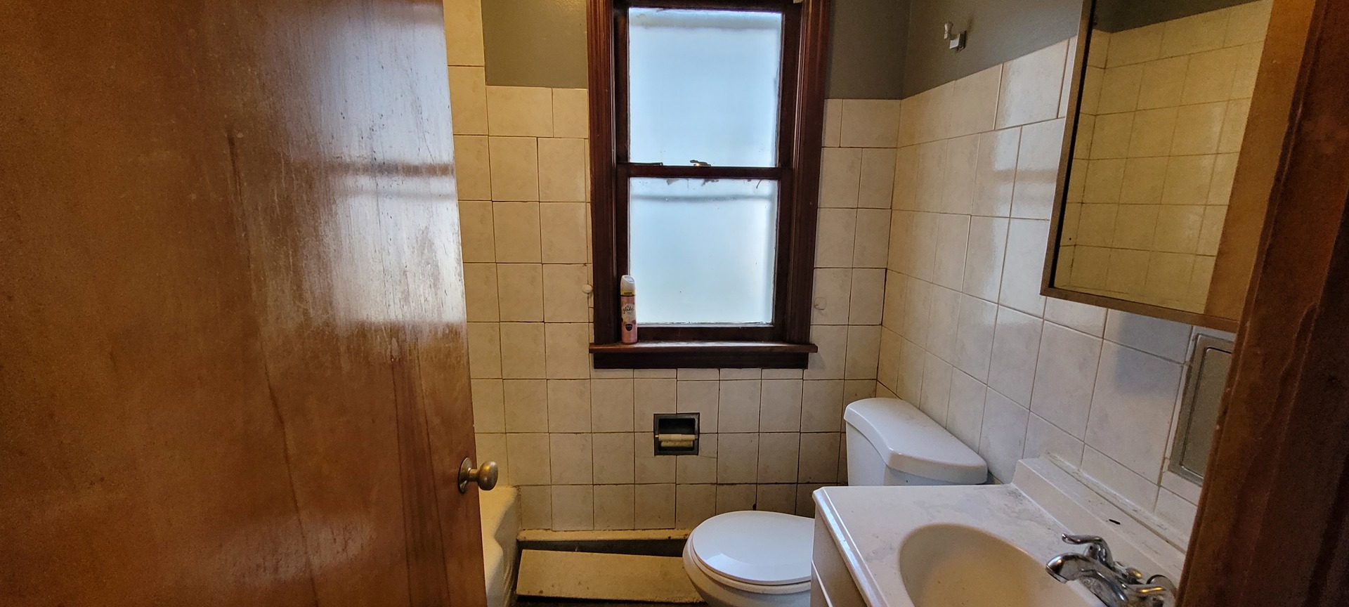 12253 S Peoria Street, Chicago, IL 60643