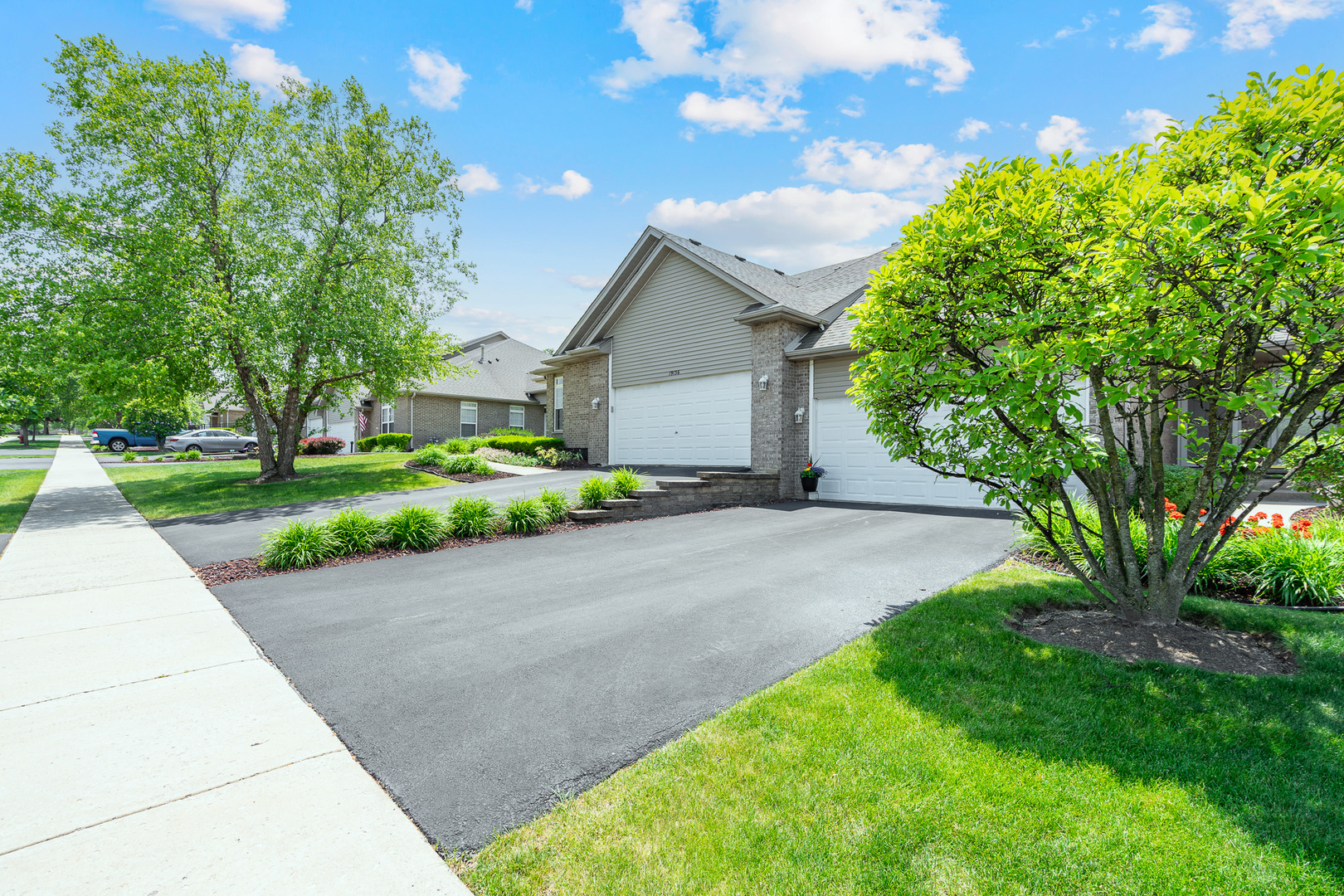 19154 Crescent Drive, Mokena, IL 60448
