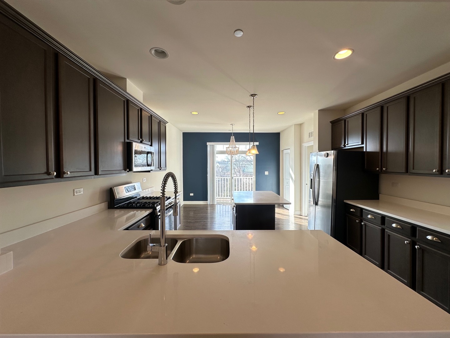 1423 N Charles Avenue, Naperville, IL 60563