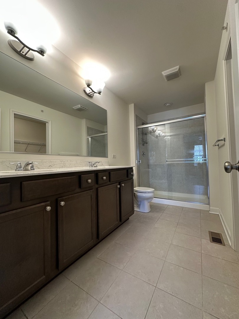 1423 N Charles Avenue, Naperville, IL 60563