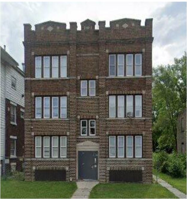 15633 Lexington Avenue, Harvey, IL 60426