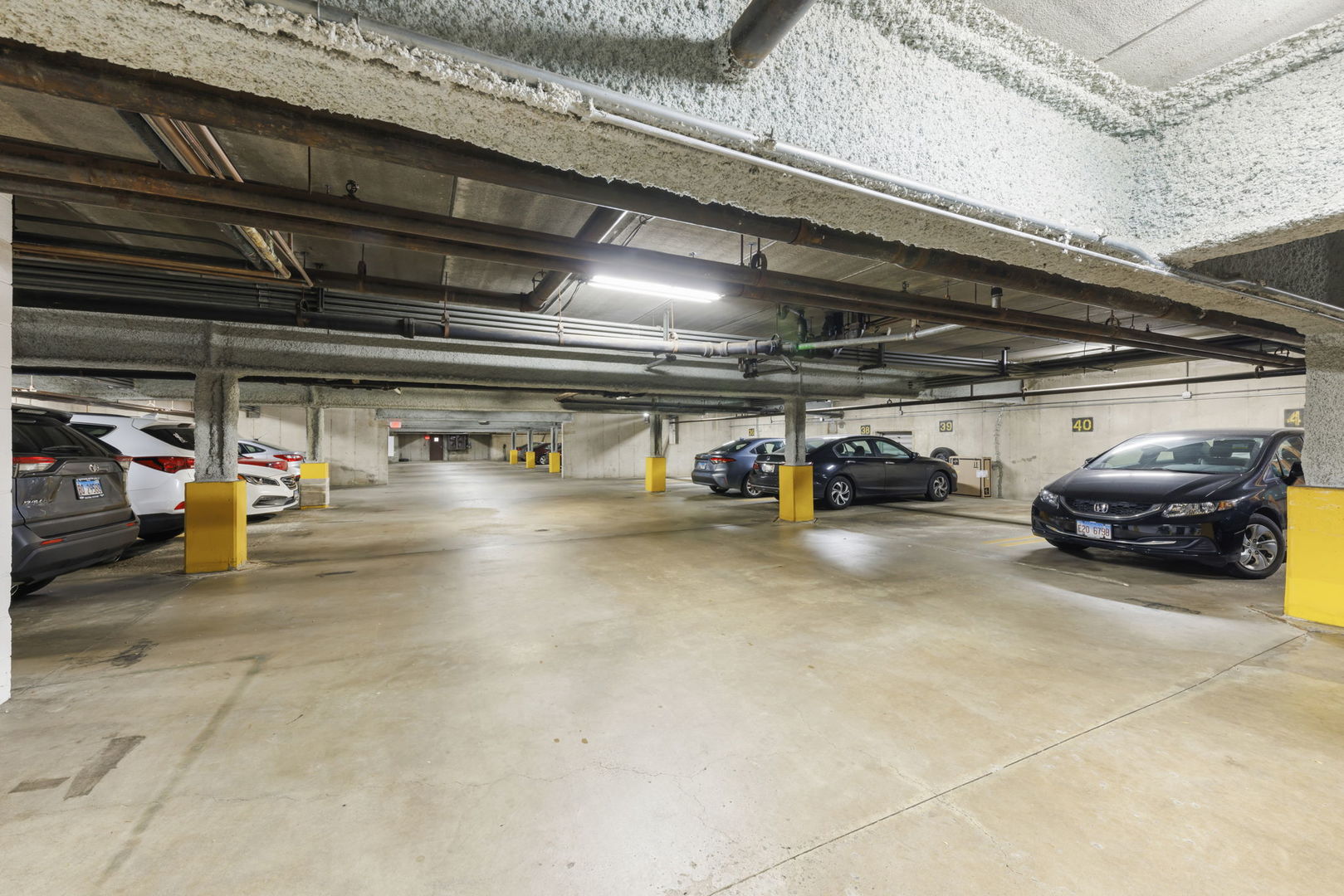 245 S Park Lane #321, Palatine, IL 60074