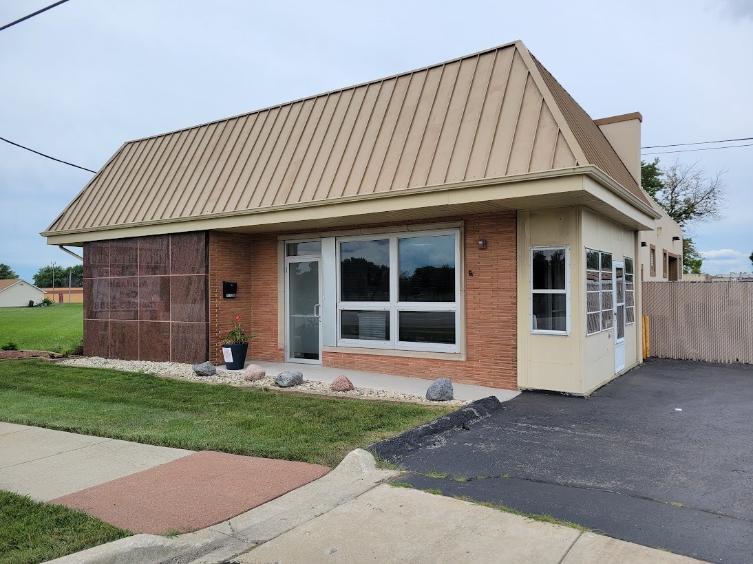 7550 Archer Road, Justice, IL 60458