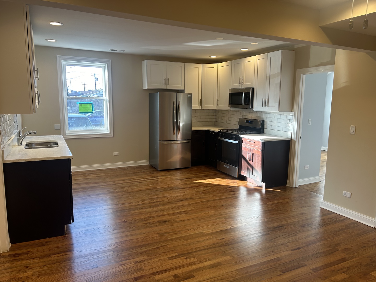 5028 W 31st Place, Cicero, IL 60804