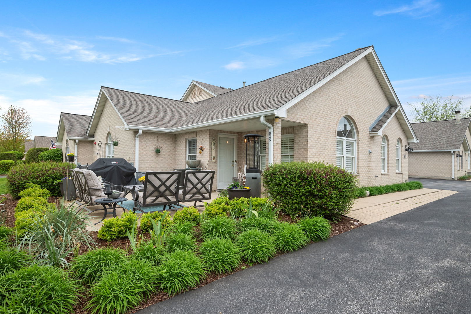 835 Havenshire Road, Naperville, IL 60565