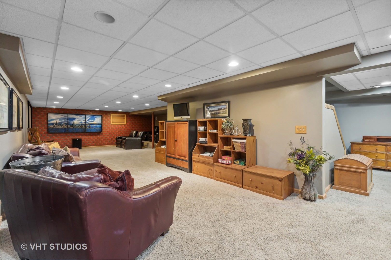 260 Thrush Circle, Lindenhurst, IL 60046
