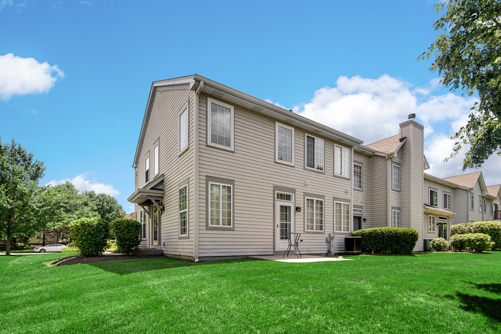 923 March Street, Lake Zurich, IL 60047