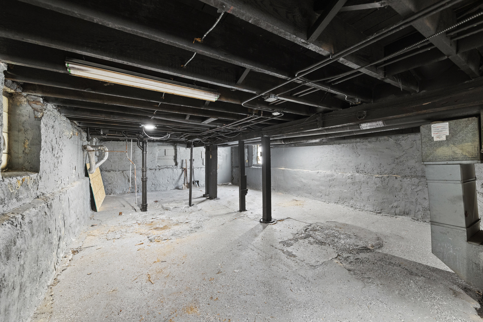 7122 S Champlain Avenue, Chicago, IL 60619